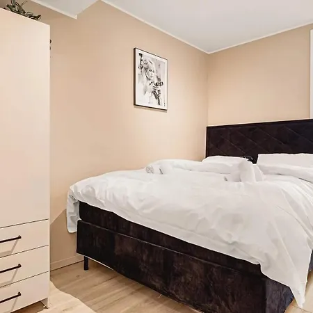 Bright 2-floor In Charming Nordnes 卑爾根